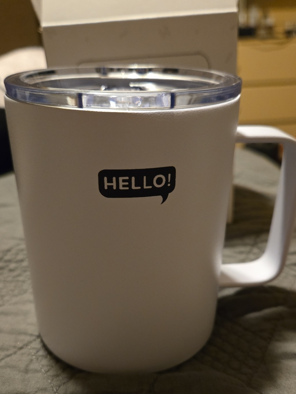 White Insulated Travel Mug with 'HELLO!' Graphic